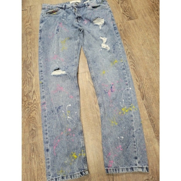 Akademiks Jeanius Paint Splatter 